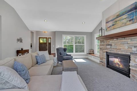 Long Lake Vacay House in Minnesota