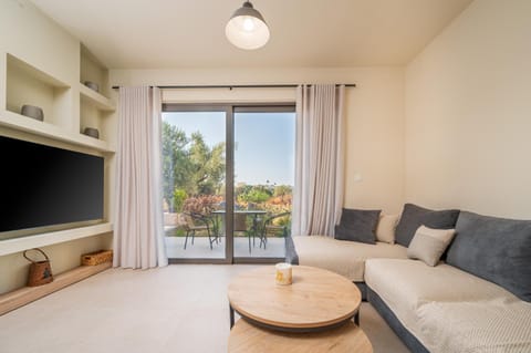 TV and multimedia, View (from property/room), Balcony/Terrace, Living room, Photo of the whole room, Seating area