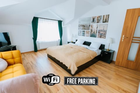 Photo of the whole room, Internal: Not applicable to any particular room