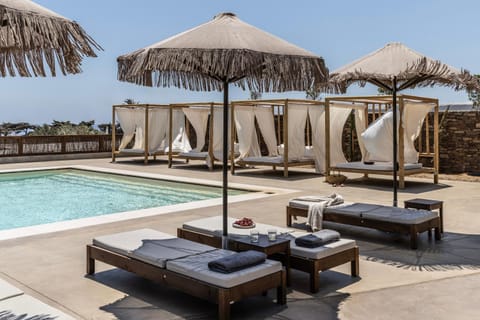 Day, Pool view, Swimming pool, sunbed
