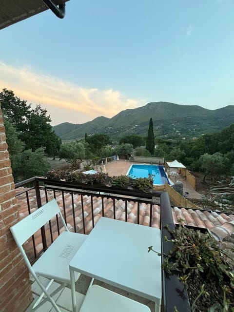 Patio, Day, Natural landscape, View (from property/room), Balcony/Terrace, Mountain view, Pool view, Swimming pool