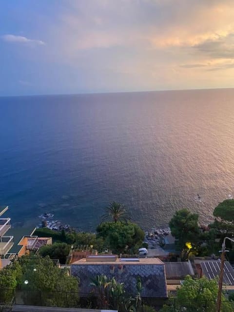 Vue mer exceptionnelle résidence Patrizia Apartment in Sanremo