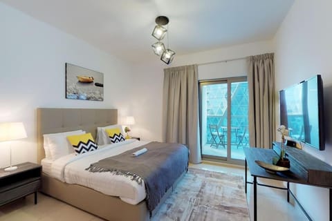 Bed, TV and multimedia, Balcony/Terrace, Photo of the whole room