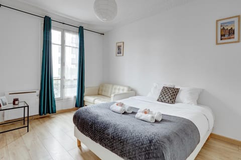 121 - 4 Personnes Jeux Olympiques Stade de France Apartment in Aubervilliers