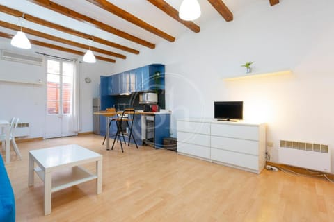 TV and multimedia, Dining area