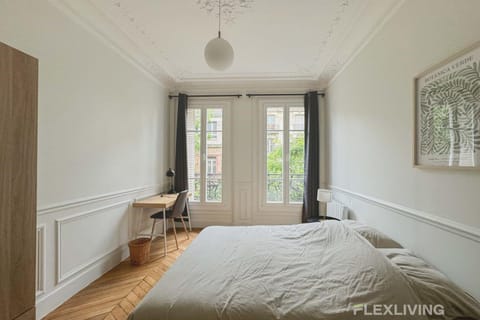 Spacious 4-bedroom apartment in Paris 14 - Alésia Apartment in Paris