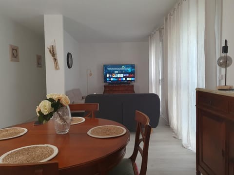 Le lilas d orly Apartment in Île-de-France