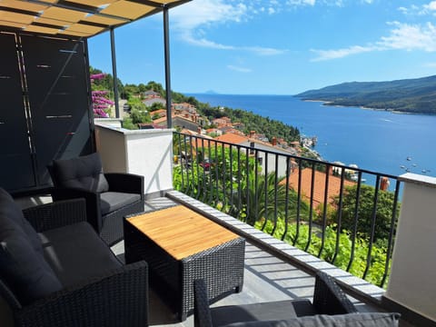 Balcony/Terrace, Seating area, Sea view