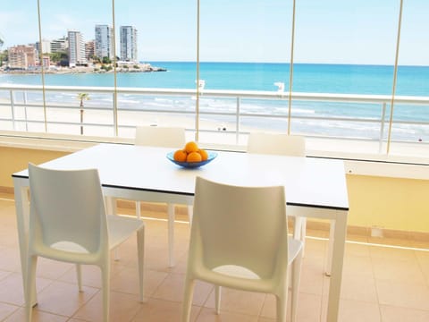 Mountain view, Pool view, Sea view