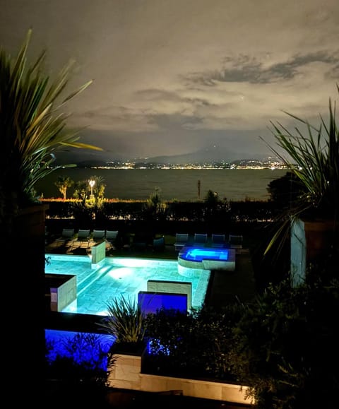 Night, Pool view