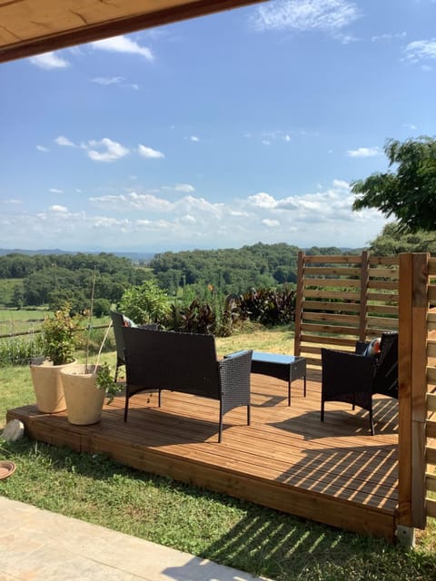 Garden, Seating area