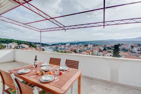 View (from property/room), Balcony/Terrace