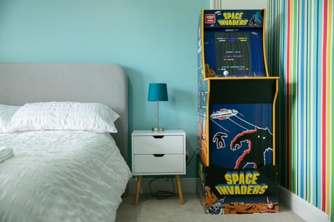 Game Room, Bedroom
