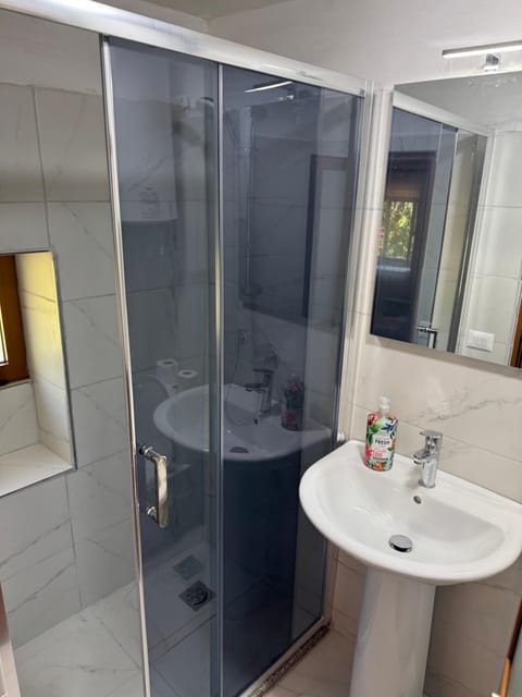 Bujtina Shkambi Bed and Breakfast in Montenegro