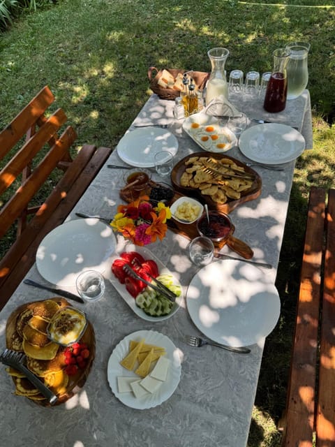 Bujtina Shkambi Bed and Breakfast in Montenegro