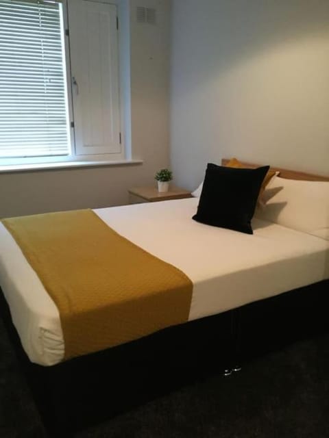 Smithfield area 2 bed apt 15 min walk to Temple Bar Apartment in Dublin