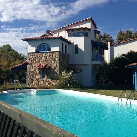 Blue house House in Halkidiki