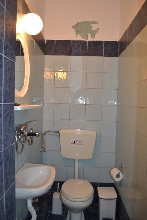 Chrisoula's Rooms Apartment in Pieria, Greece