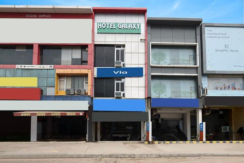 Property building, Facade/entrance