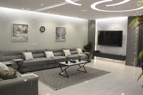 Communal lounge/ TV room, Seating area