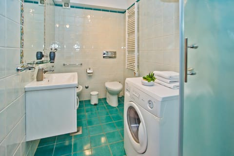 Beautiful SeaView Villa Apartment in Hvar