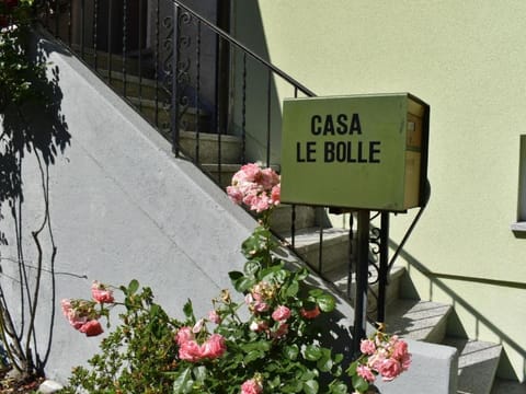 Property logo or sign, Street view