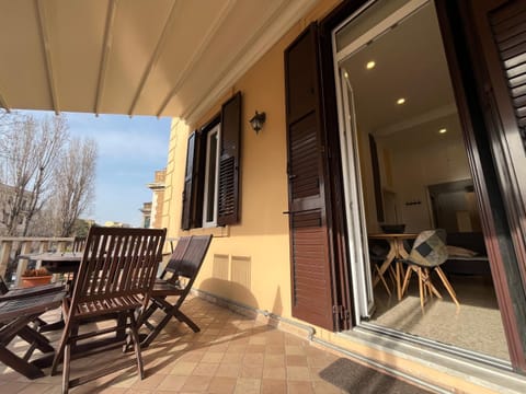 Vittoria terrace Apartment in Ostia