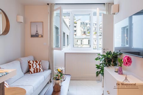 Montparnasse AC appartment in a prime location 22 -36M2 Apartment in Paris