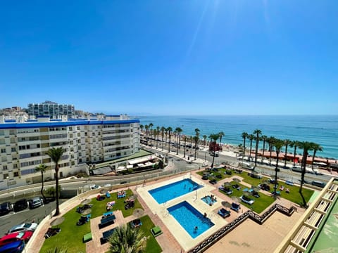 Property building, Beach, Pool view, Sea view, Swimming pool, Location, sunbed