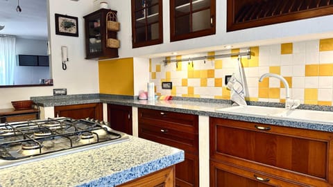 SE120 - Senigallia, accogliente quadrilocale a 700 mt dal centro Apartment in Senigallia