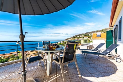 Balcony/Terrace, Seating area, Sea view