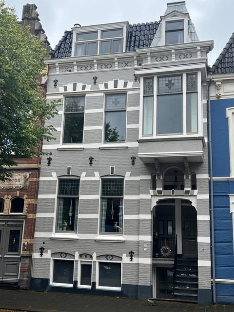 Property building, Facade/entrance