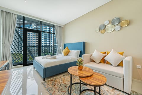Bed, Photo of the whole room, Seating area