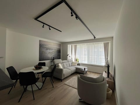 Photo of the whole room, Seating area, Dining area