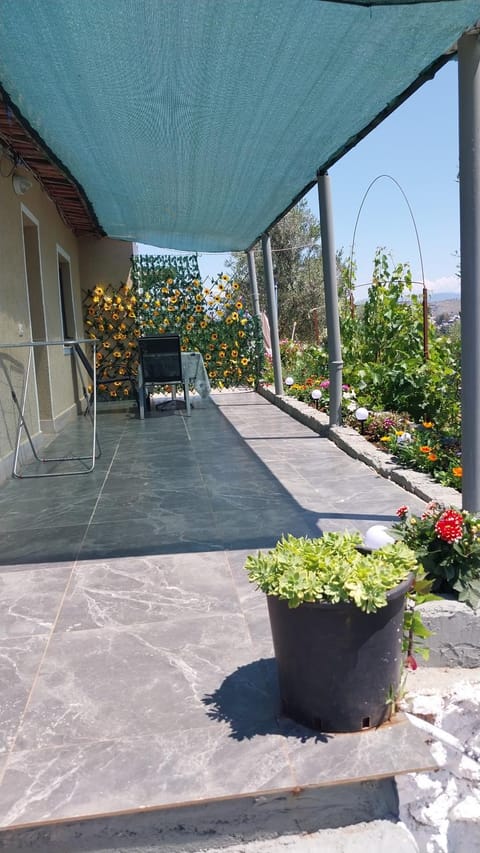 Vila Disha Ksamil Apartment in Ksamil