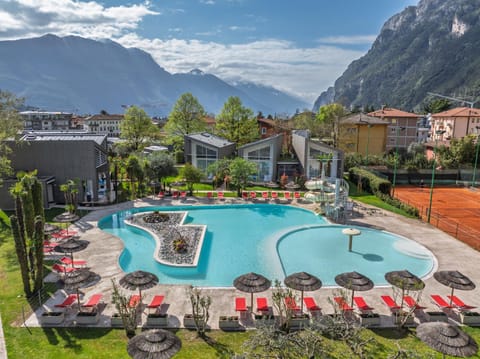 Property building, Pool view, Swimming pool, sunbed