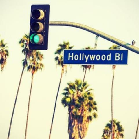 Day, Property logo or sign, Neighbourhood, Evening entertainment, Street view