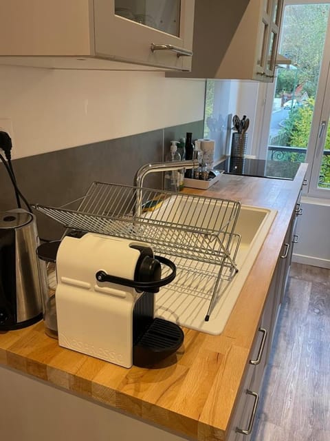 Comfort and Quiet Getaway by the Eure Apartment in Dreux