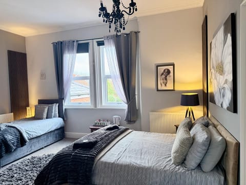 St Andrews house Hotel Hotel in Preston