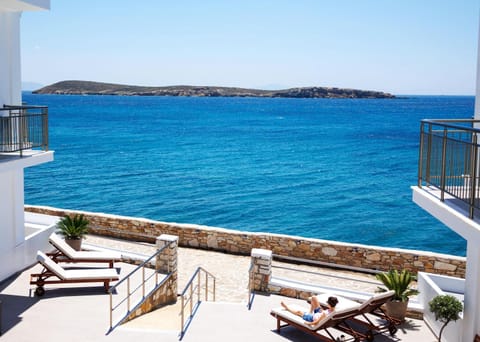 Patio, Nearby landmark, Natural landscape, View (from property/room), Balcony/Terrace, Seating area, Beach, Sea view, sunbed
