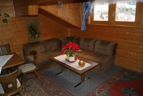 Living room, Decorative detail