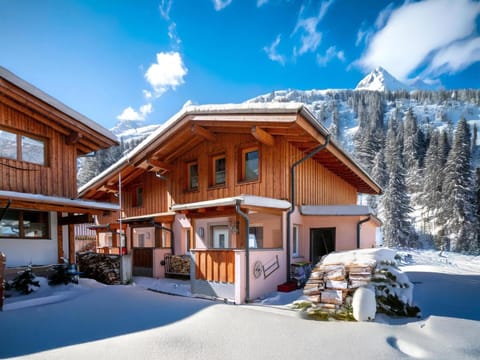 Property building, Winter