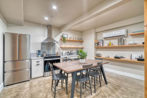 La Casa Blanca en Mississisppi - 95 WalkScore Apartment in Portland