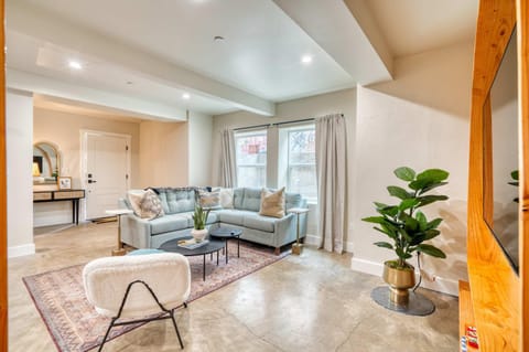 La Casa Blanca en Mississisppi - 95 WalkScore Apartment in Portland