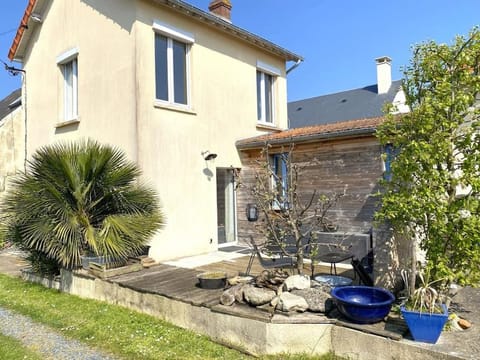Property building, Garden view