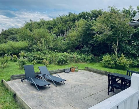 Traditionelt dansk sommerhus House in Hvide Sande