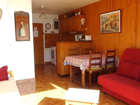 Location Studio Les Gets - 4 pers - Centre, parking, au calme - FR-1-802-77 Apartment in Les Gets