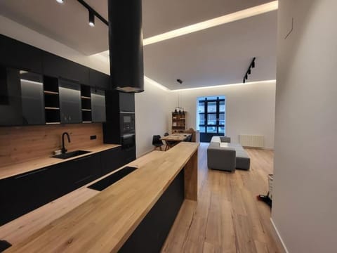 Kitchen or kitchenette, Living room