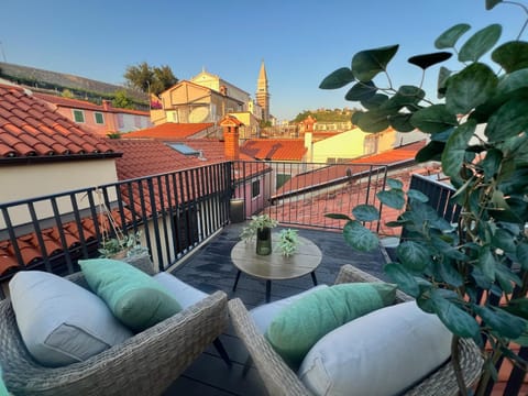 Day, Balcony/Terrace