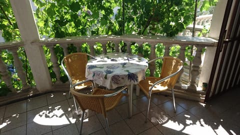 Patio, Balcony/Terrace